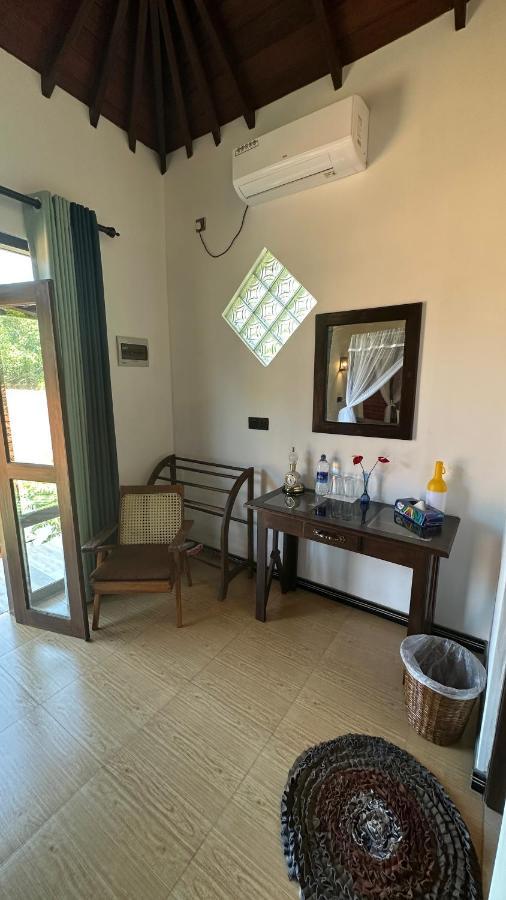 Dosemo Cabana Induruwa Luaran gambar