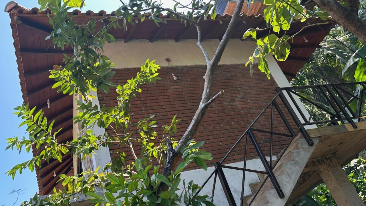 Dosemo Cabana Induruwa Luaran gambar