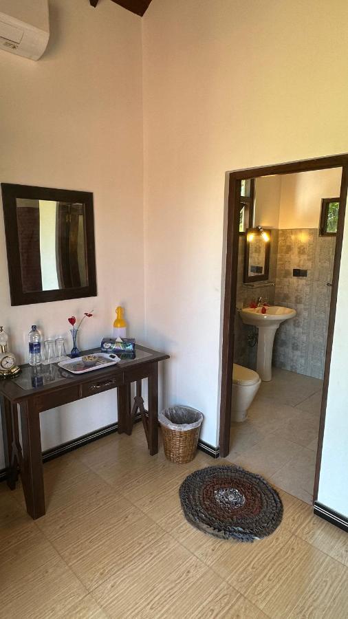 Dosemo Cabana Induruwa Luaran gambar